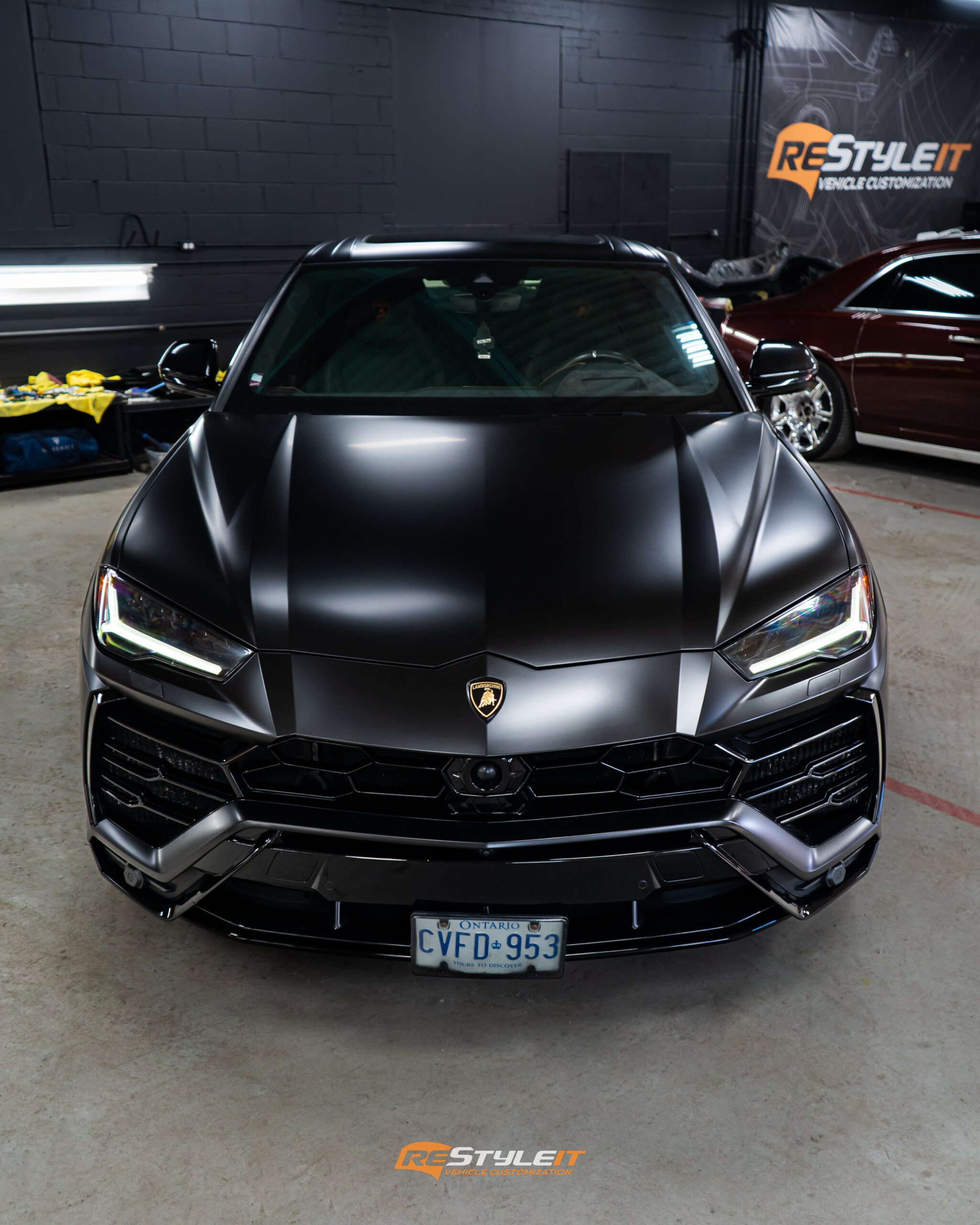 Lamborghini Urus SATIN BLACK